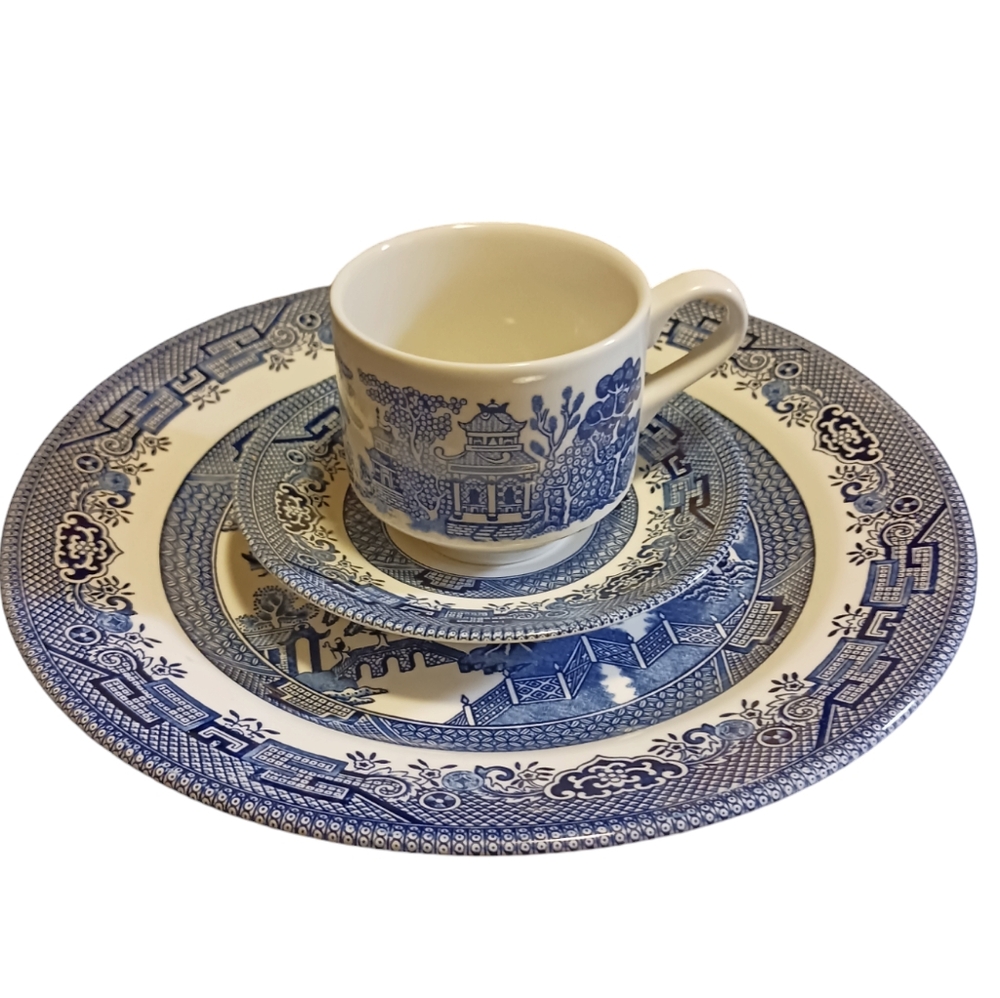 Churchill Classic Blue Willow Dinner Ware Set - 3 Piece Set with Original Box